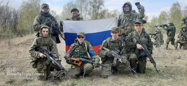 Добавил, ещё немного фото)